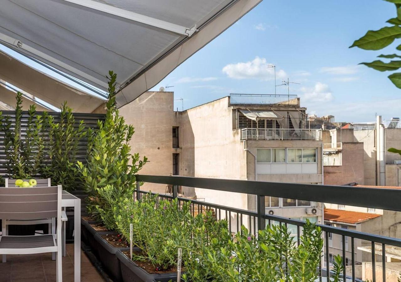 Emily In Athens - Central Chic Flat With Terrace Syntagma E1 Εξωτερικό φωτογραφία