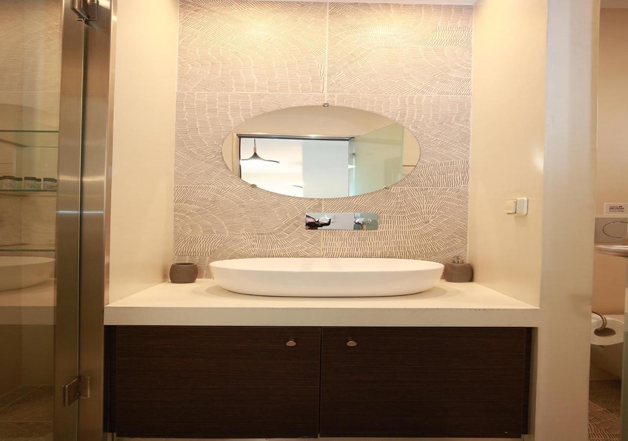 Emily In Athens - Central Chic Flat With Terrace Syntagma E1 Εξωτερικό φωτογραφία