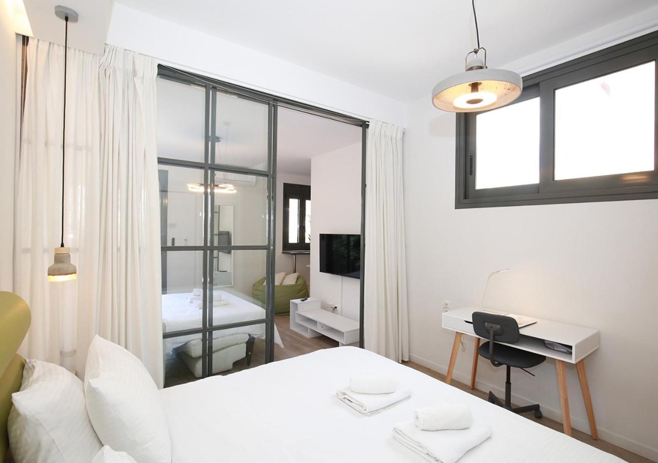 Emily In Athens - Central Chic Flat With Terrace Syntagma E1 Εξωτερικό φωτογραφία